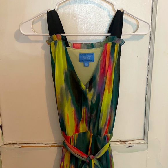 Vera Wang colorful flowy dress! - Picture 4 of 9